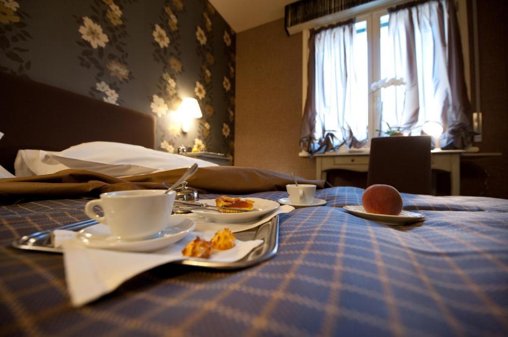 Hotel Locanda Stendhal Colorno Cameră foto